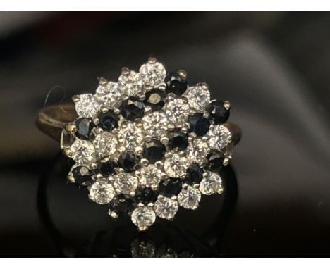 9ct Gold cluster ring set with white & blue sapphires Size N 3g