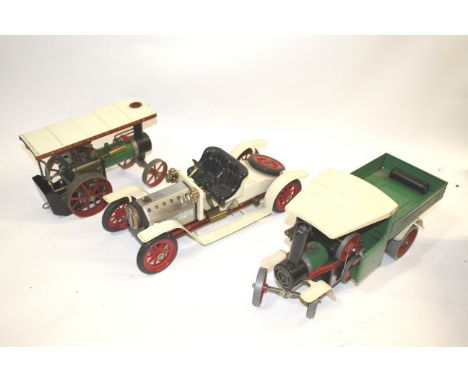 MAMOD STEAM ENGINES 3 unboxed items including a Mamod Steam Wagon, a Mamod Roadster, and a Mamod Steam Tractor. (3)