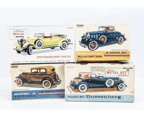 Hubley and Gabriel Vintage Metal Pre War Car Kits, four boxed examples Hubley, 1:18 scale 17604 Duesenberg and 4859 1:22 scal