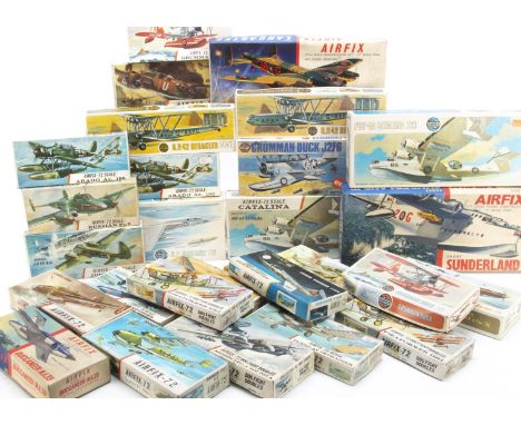 Airfix WWI and Later Aircraft Kits, a boxed group of 1:72 scale examples comprises, 267 FW189, 263 Grumann Duck (2), D261F Do