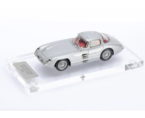 1:43 Mercedes-Benz 300 SLR Coupé 1955, commercially-made model customised and boxed by Tim Dyke, E, box VG-E