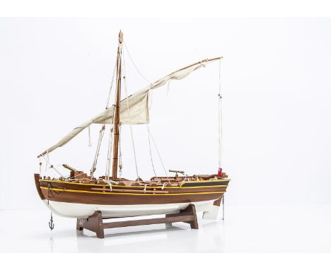 An early circa 1800 Admiralty Landing Party Gun Boat, wood construction with white and varnished hull, varnished deck, detail