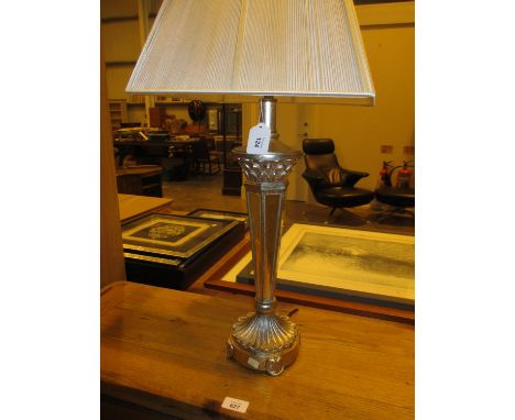 Decorative Mirror Set Table Lamp with Shade