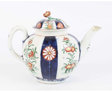 A Worcester porcelain teapot and cover, circa 1770, polychrome enamel decorated in the Queens pattern, having hatched square 