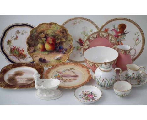 Collection of Royal Worcester ware, (some damages) Condition report: see terms and conditions.