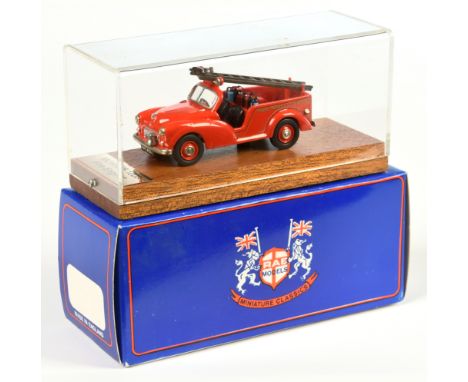 RAE Models Miniature Classics Morris 1000 Fire Engine -&nbsp; Mint mounted on wooden plinth in Excellent rigid Perspex case w