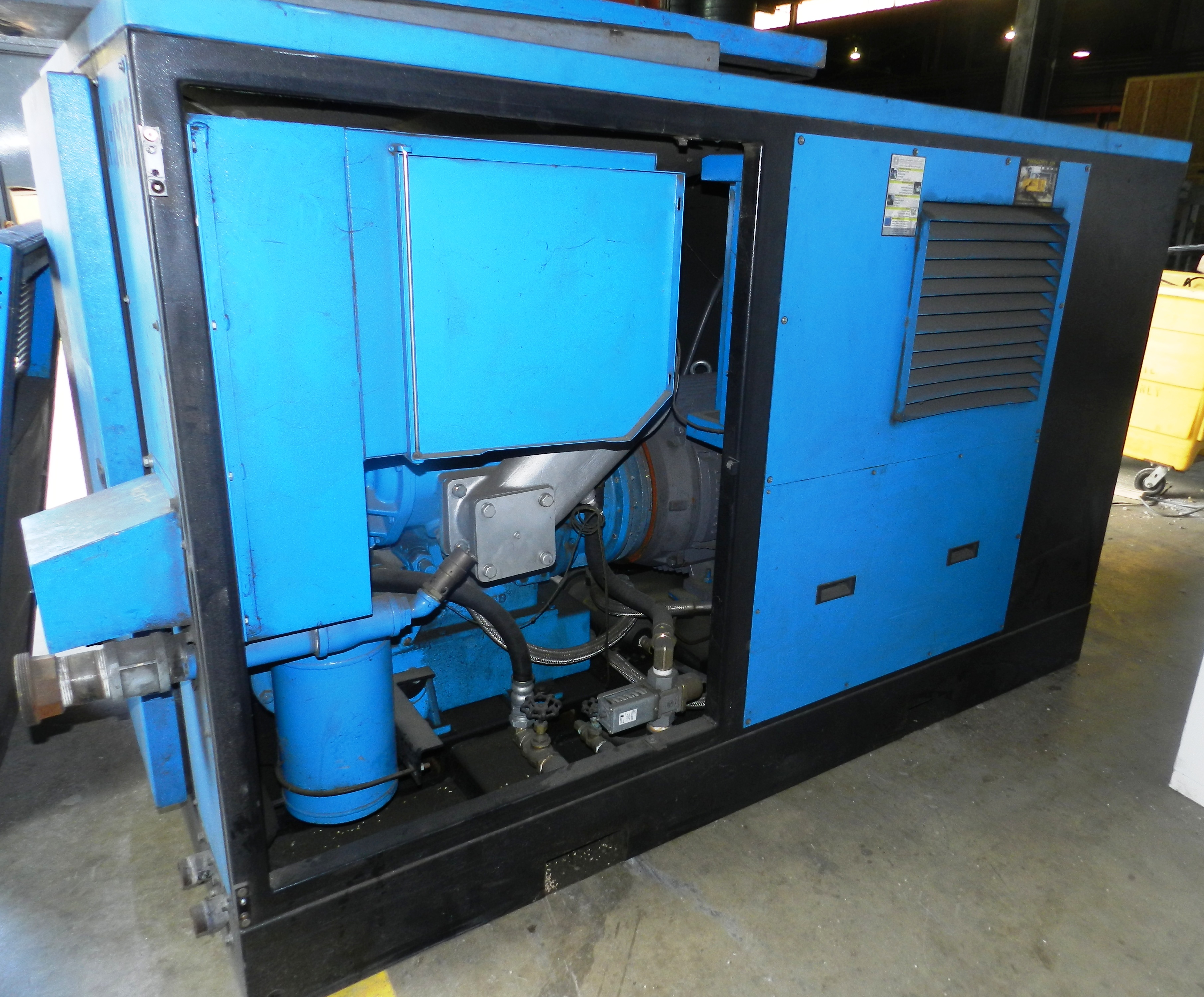 Kobelco KNW Series 150 HP OilLess Air Compressor ***Loading or Rigging Cost for this lot i