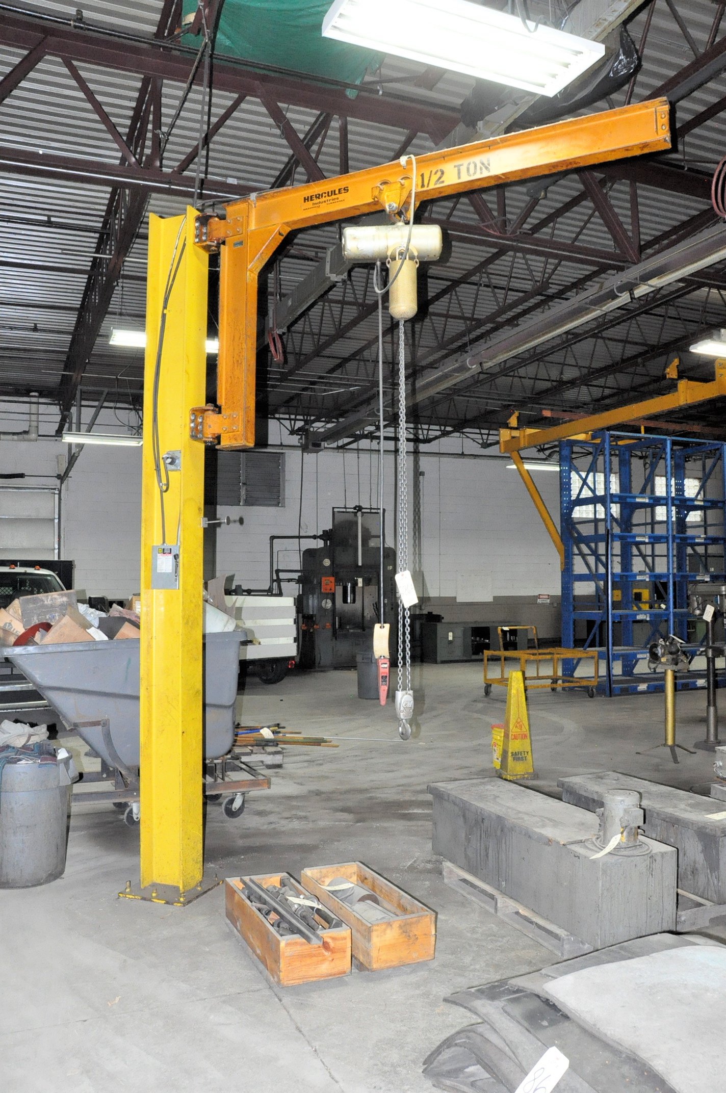 HERCULES 1/2Ton Capacity 180 Degree Jib Crane with CM LODESTAR 1/2Ton
