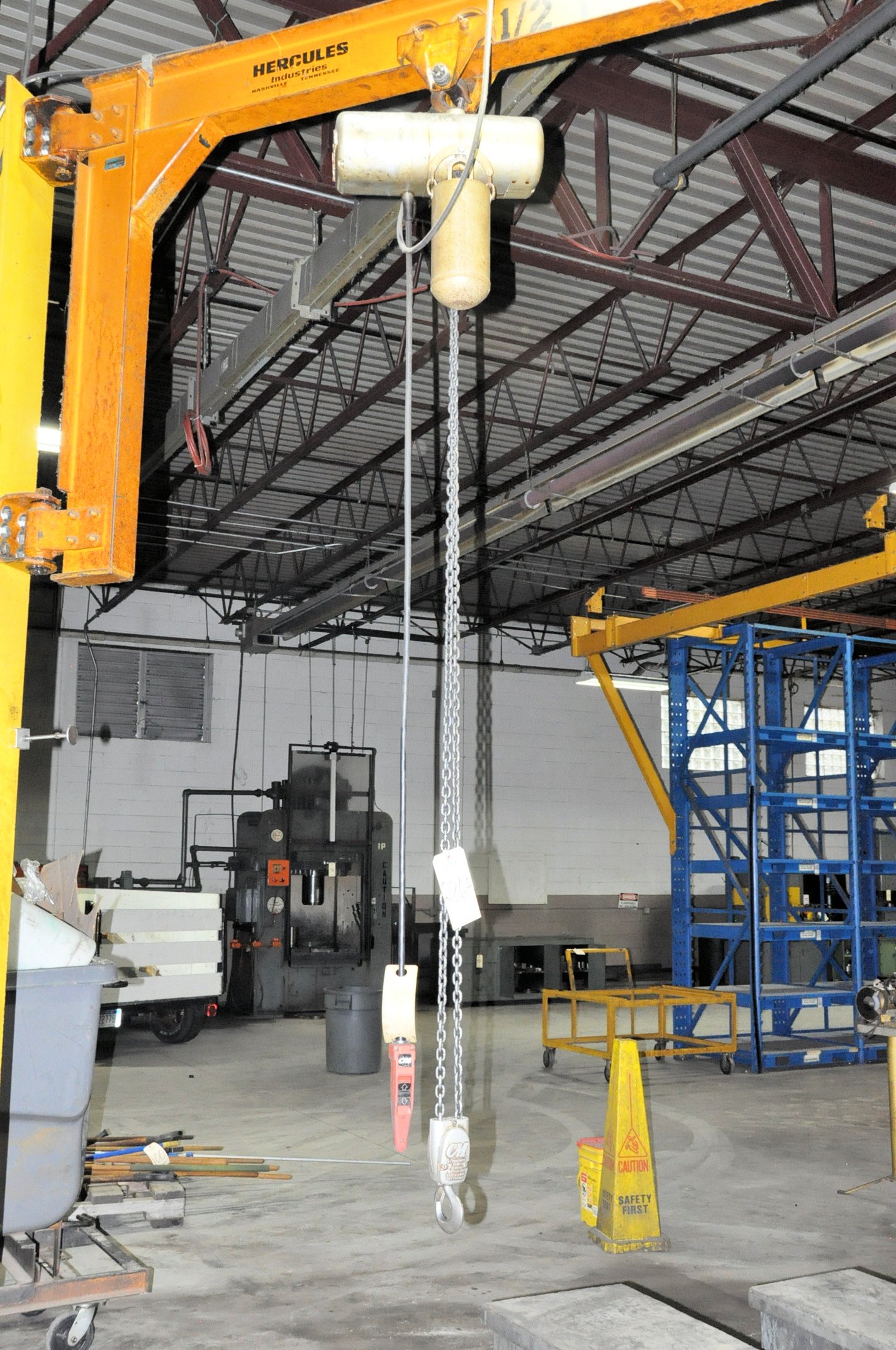 HERCULES 1/2Ton Capacity 180 Degree Jib Crane with CM LODESTAR 1/2Ton
