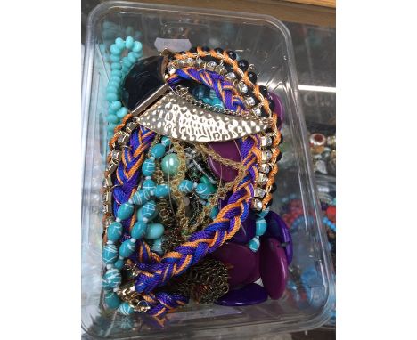 A box of misc vintage and modern necklaces 