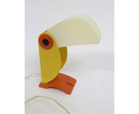 A MID 20TH CENTURY ITALIAN OLD TIMER FERRARI "TOUCAN" TABLE/DESK LAMP with adjustable beak shade, 27cm high x 18cm wide x 9cm