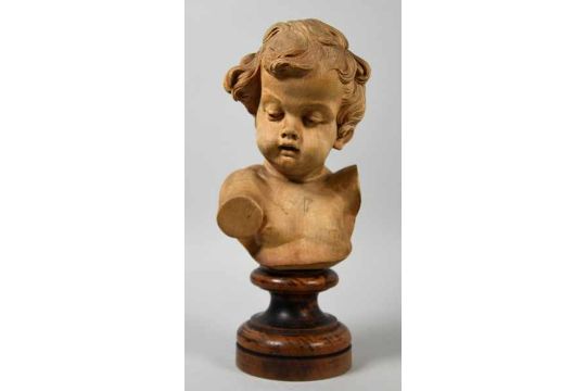 PUTTEN-BÜSTE nach Klotz, auf rundem Sockel, Weichholz, H 28cm- - -23.00