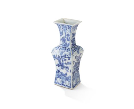 BLUE AND WHITE SQUARE-SECTIONED VASE QING DYNASTY, 19TH CENTURY 清 康熙款 青花人物花鳥紋四方瓶 potted with high shoulders, flared rim and f