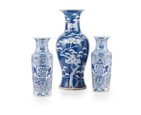 GROUP OF THREE BLUE AND WHITE VASES 19TH-20TH CENTURY 十九至二十世紀 青花冰梅紋大瓶 及 童子紋對瓶（共三件） comprising: a large 'cracked-ice and prunu