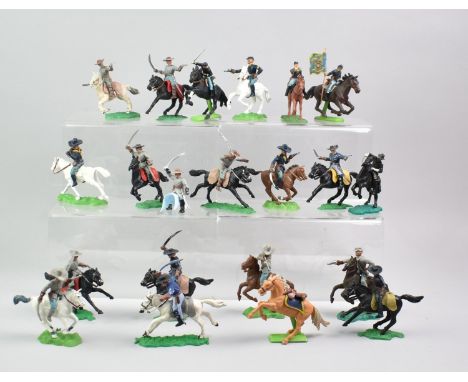 A Collection of 21 Britians Deetail and Britains American Civil  War Cavalry Figures