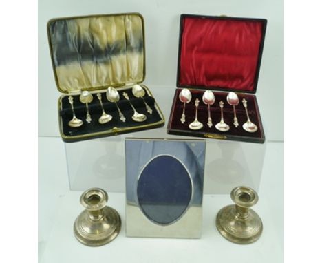 HAYES & CO. A PAIR OF SILVER DWARF CANDLESTICKS, Birmingham 1912, TWO CASES OF COFFEE SPOONS with apostle terminals, Birmingh