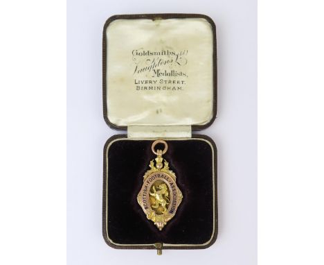 JAMES H. McMINN OF (GREENOCK) MORTON F.C. - A 9ct GOLD SCOTTISH FOOTBALL ASSOCIATION SCOTTISH CUP 1921-22 WINNER'S MEDAL By V