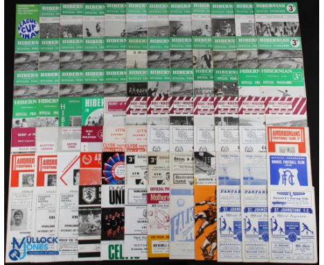 Collection of Scottish football programmes to include Hibernian v 1957/58 Aberdeen, Motherwell, Clyde, 1958/59 Partick Thistl