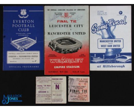 Selection of programmes 1963/64 WHU v Manchester Utd FAC s/f at Hillsborough + match ticket; 1963 Charity Shield programme Ev