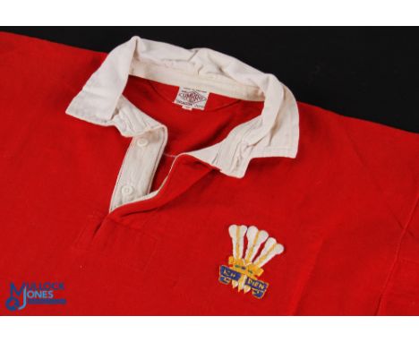 1960s No.6 Wales Matchworn Rugby Jersey: Worn by either Robin Davies, Alun Pask, or John Mantle, in the 1962, 1963 or 1964 Fi