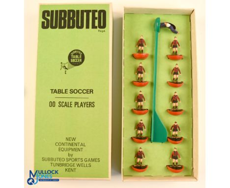 Subbuteo Table Soccer OO Scale Players, Black &amp; Red striped shirts, black shorts, Ref. 76 in original box