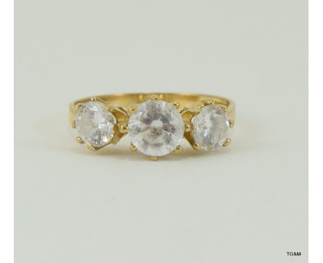 9ct gold ladies 3 stone ring size P