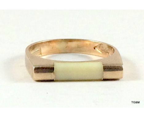 9Ct Gold Ladies Ivorine Bar Ring Size N