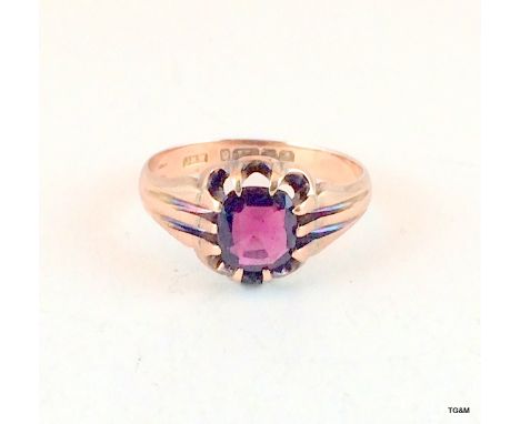 9ct gold mans garnet signet ring size w