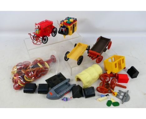 Timpo - Britains - Other - A group mainly Timpo 'Wild West' themed parts. Lot includes a Timpo #270 Stage Coach body only; co