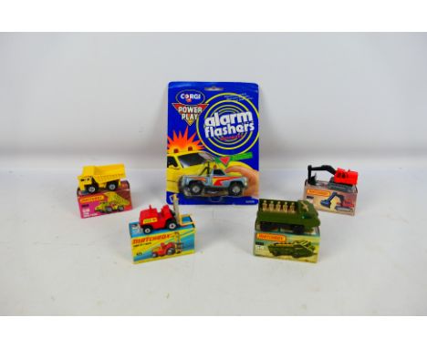 Matchbox - Superfast - Corgi - 4 x boxed and 1 x carded model, Fork Lift # 15, Atlas Excavator # 32, Personnel Carrier # 54, 