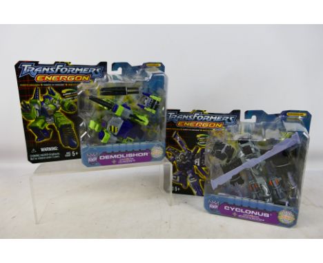 Hasbro - Transformers - 2 x unopened Transformers Energon series figure sets, Cyclonus with Crumplezone # 27278 and Demolisho