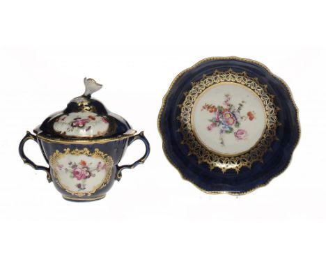 A WORCESTER GROS BLEU GROUND CHOCOLATE CUP, COVER AND SAUCER, C1770 saucer 15cm diam, crescent or fretted square mark ++Some 
