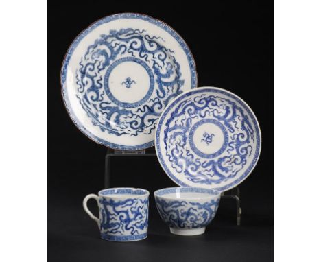 A COALPORT BLUE AND WHITE TRIO AND PLATE, JOHN ROSE & CO, C1800-10 with the Dragon print, plate 19cm diam ++Saucer cracked No