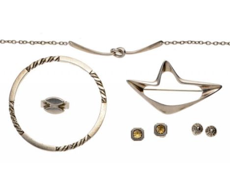 A GEORG JENSEN SILVER BROOCH 376 DESIGNED BY HENNING KOPPEL import marked London 1972 and a Georg Jensen silver necklace, ban