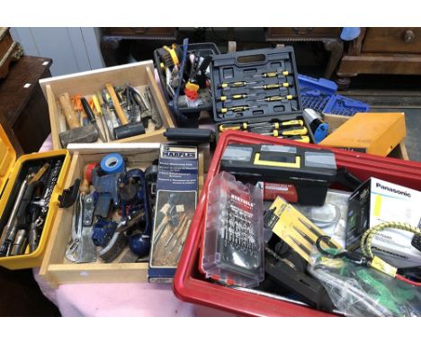 A further lot of various hand tools, drill bits etc 