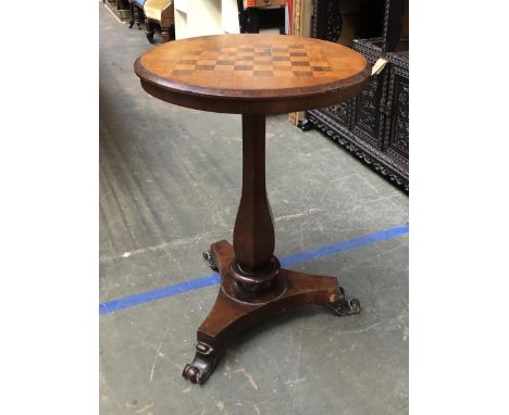 A Victorian walnut and mahogany circular chess table, 54x73cmH 