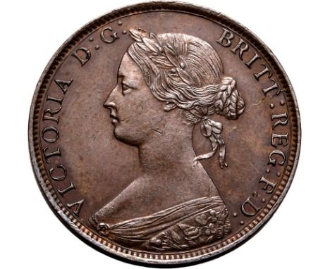 UNITED KINGDOM. Victoria, 1837-1901. Bronze halfpenny, 1861. Royal Mint. Laureate bust of Queen Victoria facing left; VICTORI