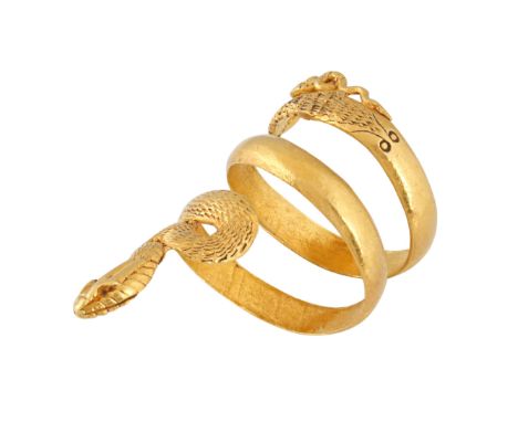 A THREE-COIL GOLD SNAKE RING Possibly Ancient Rome or Late Hellenistic Greek Macedonia, ca. 1st century BCE - 1st century CEF