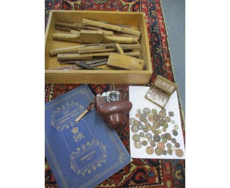 Vintage wooden tools in a pine box, together with an Halina 35x vintage camera, a small quantity of coins and a 1953, Coronat