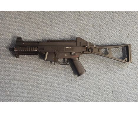 A Umarex H&amp;K Heckler &amp; Koch UMP Automatic 6mm BB rifle Airsafe gun without magazine Location: 5.1 