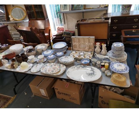 Mixed china to include a cased set of six Spode coffee cups and saucers, Royal Worcester, Boothes, Wedgwood Drabware, LOC A1 