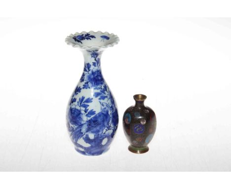 Japanese blue and white vase, 18.5cm, and small cloisonne vase (2).