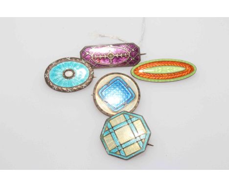 Collection of five vintage enamel brooches, largest 3.5cm across.