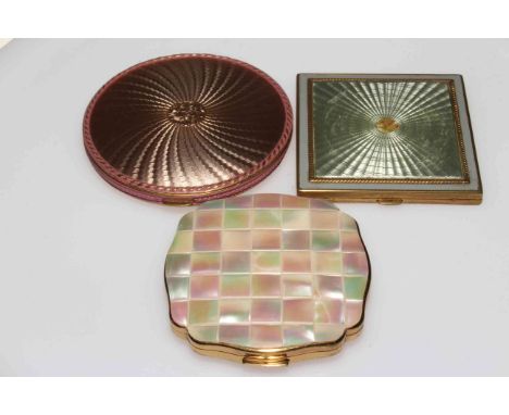 Vintage Rex Fifth Avenue compact, 7.5cm square, and two further vintage compacts (3).