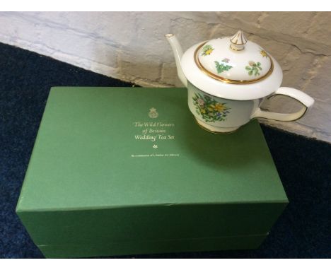 A Royal Worcester 'The Wild Flowers of Britain Wedding Tea Set', commissioned by L'Atelier art editions, in boxes.
