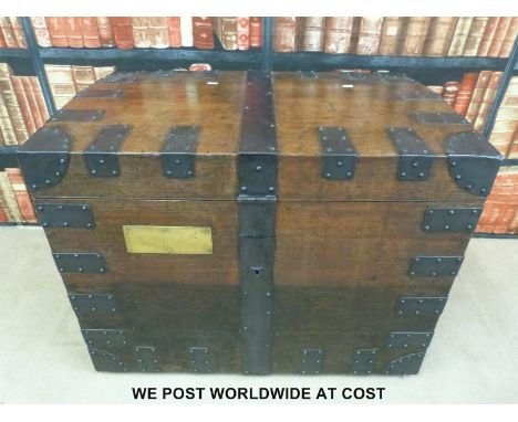 A 19thC iron bound oak silver chest with inset plaque Goldsmith and Silversmiths Co. (W81cm x D56cm x H63cm)