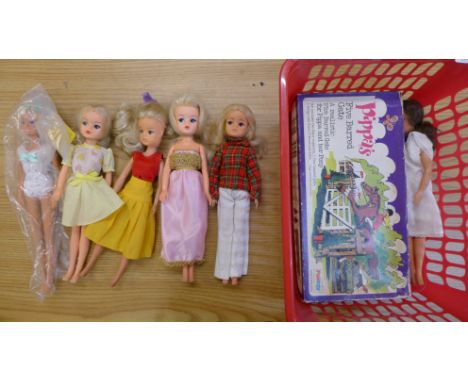 Four Sindy dolls and Pippa's five barred gate