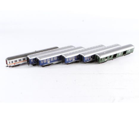 Konv. 6 Fleischmann Wagen, Spur H0, Alterungsspuren, Z 3