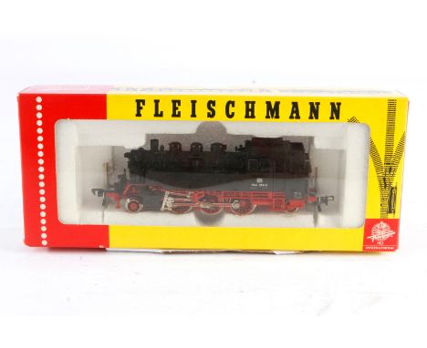 Fleischmann 1-C-1 Tenderlok ”064 389-0” 4064, Spur H0, schwarz, Alterungsspuren, im leicht besch. OK, Z 2-3