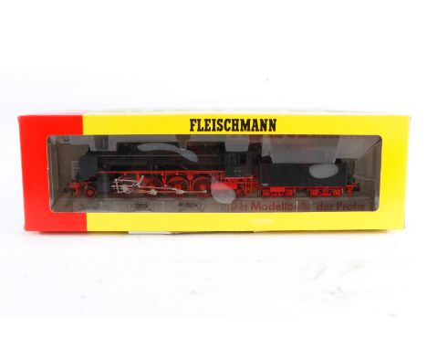 Fleischmann 1-D-1 Schlepptenderlok ”39 204” 4139, Spur H0, schwarz, Alterungsspuren, OK, Z 2-3
